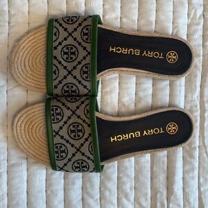 Tory Burch navy and green flat espadrilles size 7